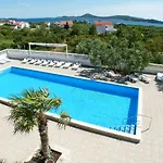 Apartamento Rina-4 By Interhome *