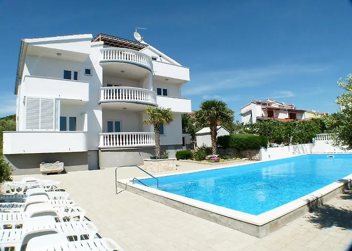 Rina-4 By Interhome דירה *