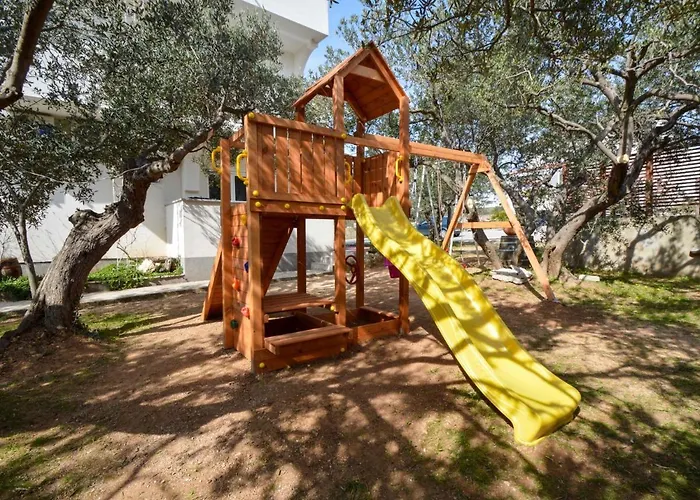 Rina-4 By Interhome דירה וודיצה